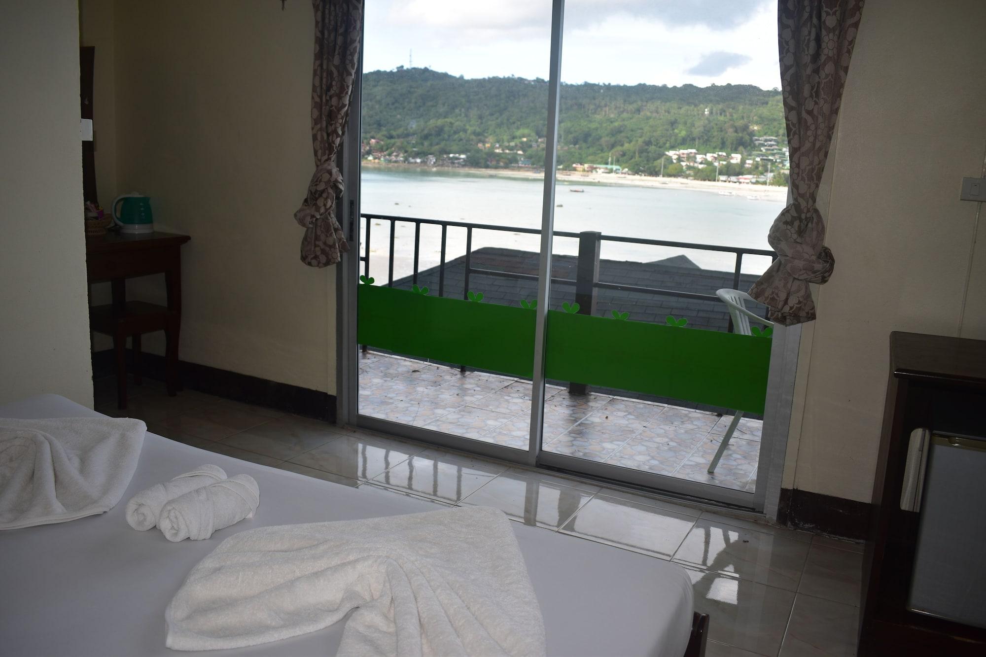 Phi Phi Beach Front Resort Exterior photo