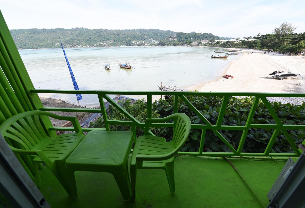 Phi Phi Beach Front Resort Exterior photo