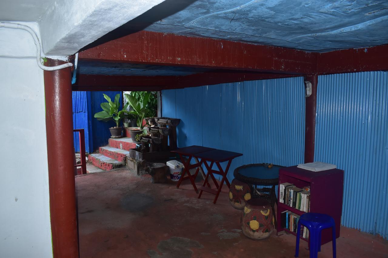 Phi Phi Beach Front Resort Exterior photo